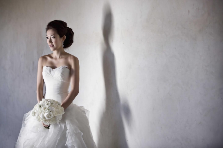 9 Wedding Photography Posing Tips from Roberto Valenzuela