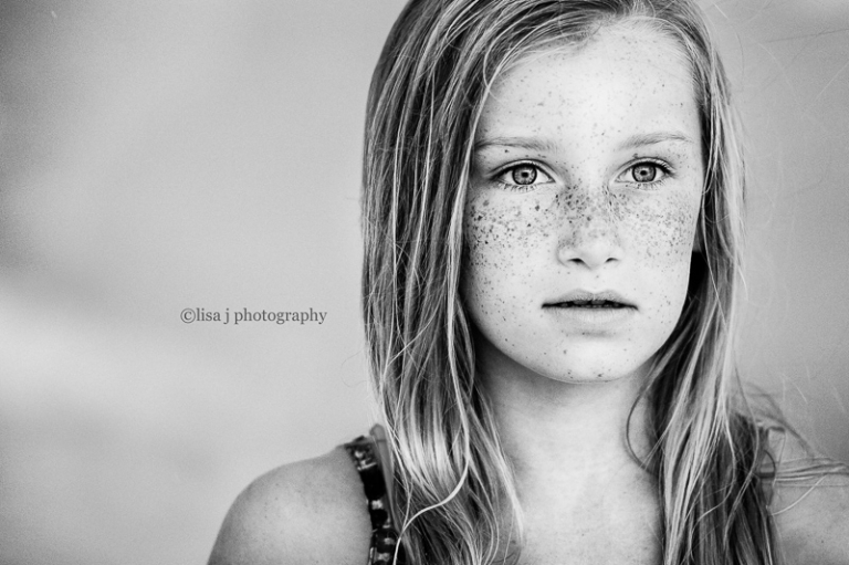Adding Mood and Interest to Photos with Black and White Conversion